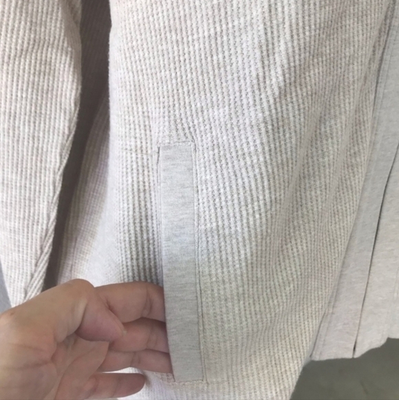 Talbots Cream / Tan Thermal Full Zip Collared Jacket Women's Small S Pockets EUC - Picture 6 of 8